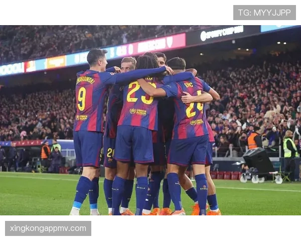 巴萨越踢越慢：球队统治力受质疑，近期表现走势引发关注。